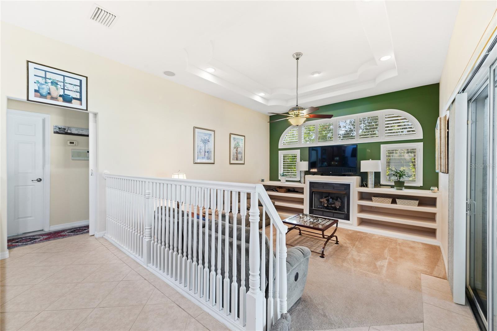 CYPRESS KNOLL - Residential