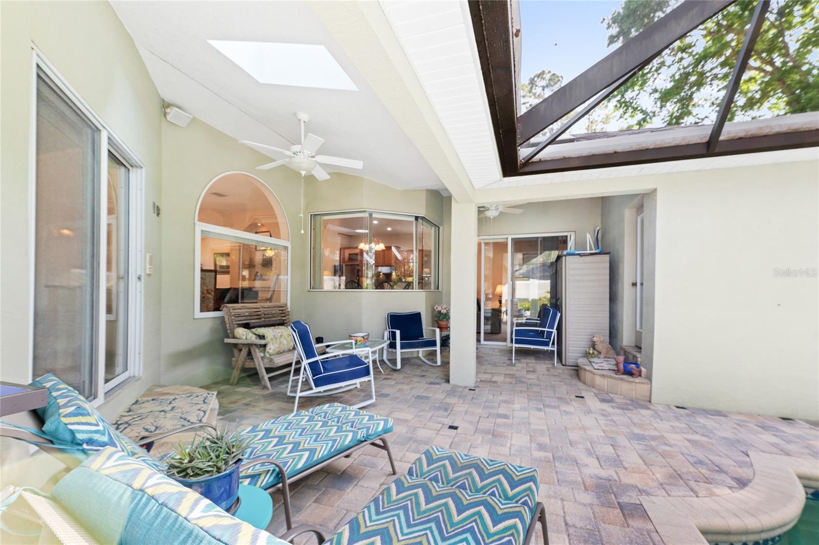 CYPRESS KNOLL - Residential