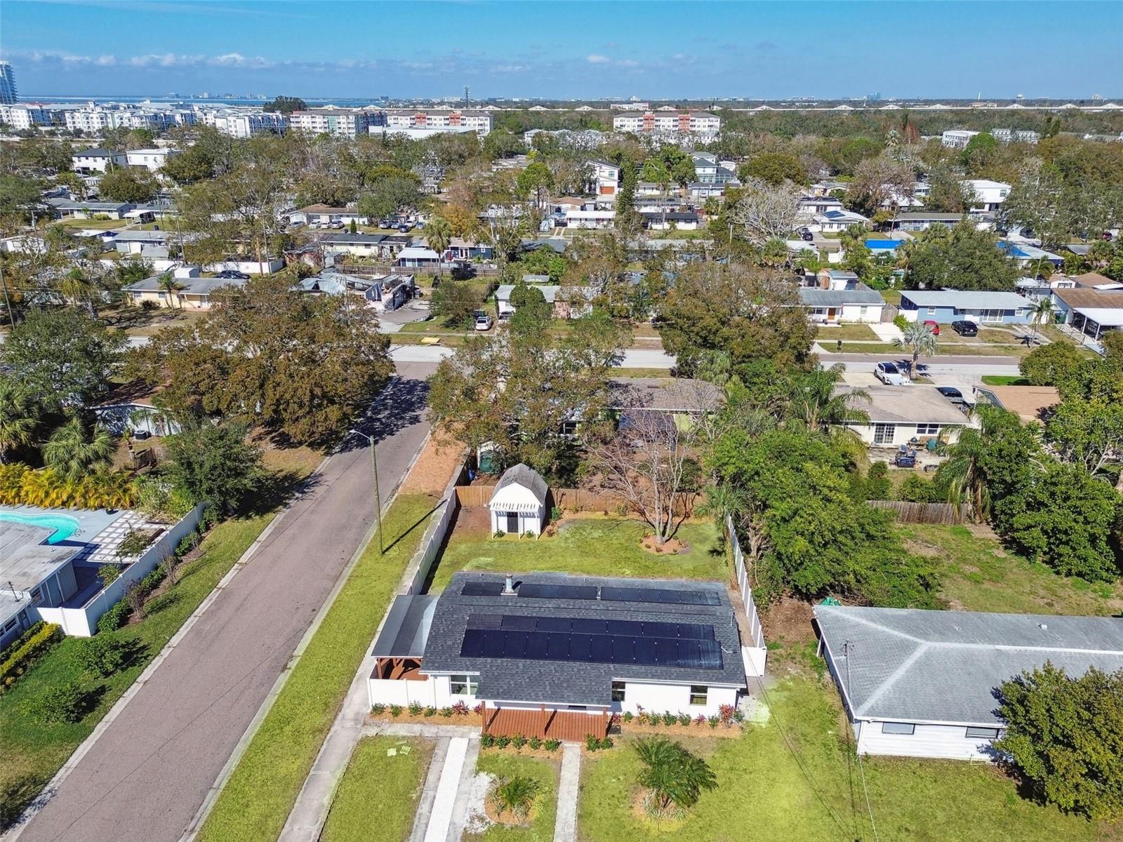 GANDY GARDENS 3 - Residential