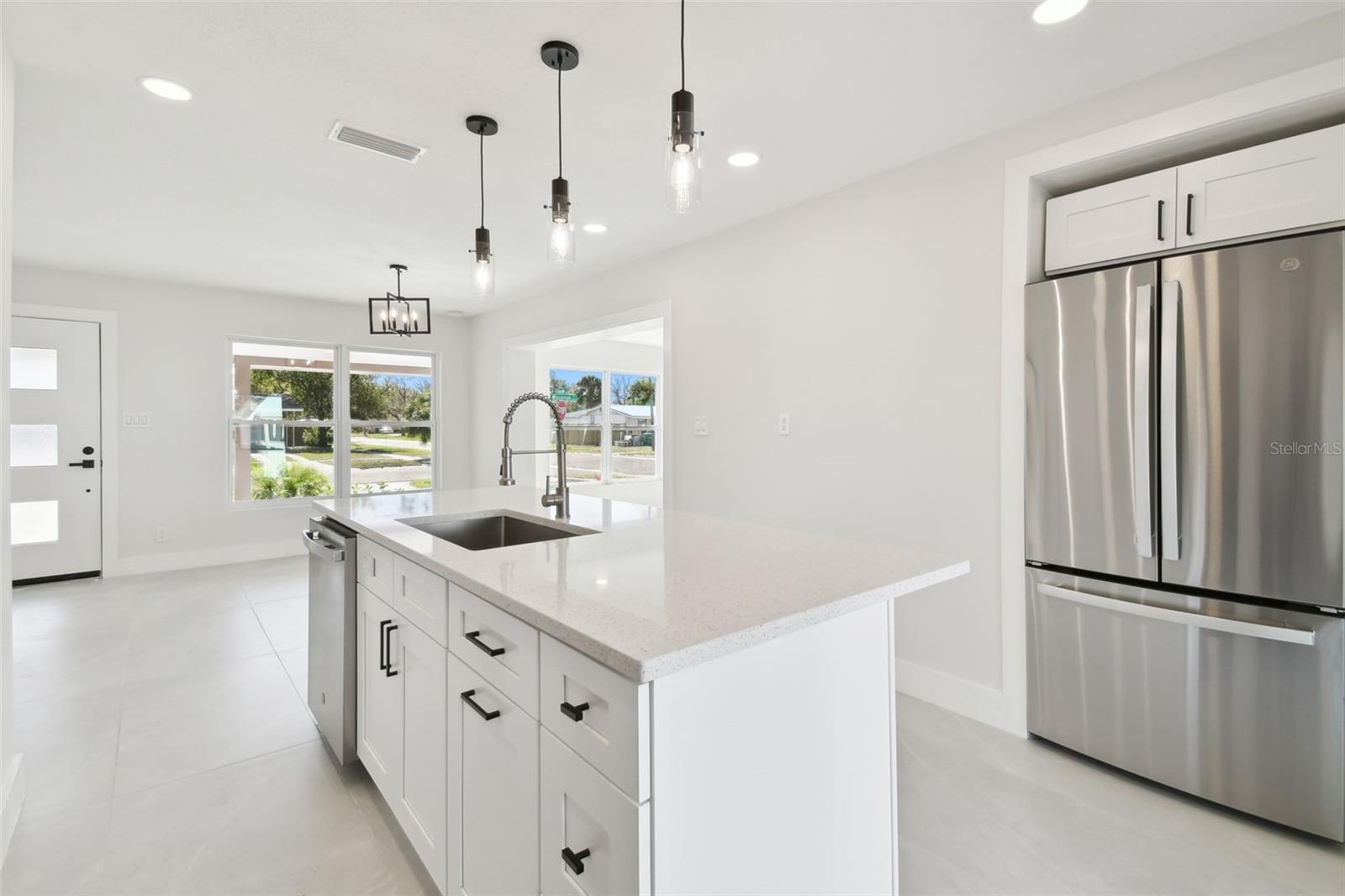 GANDY GARDENS 3 - Residential