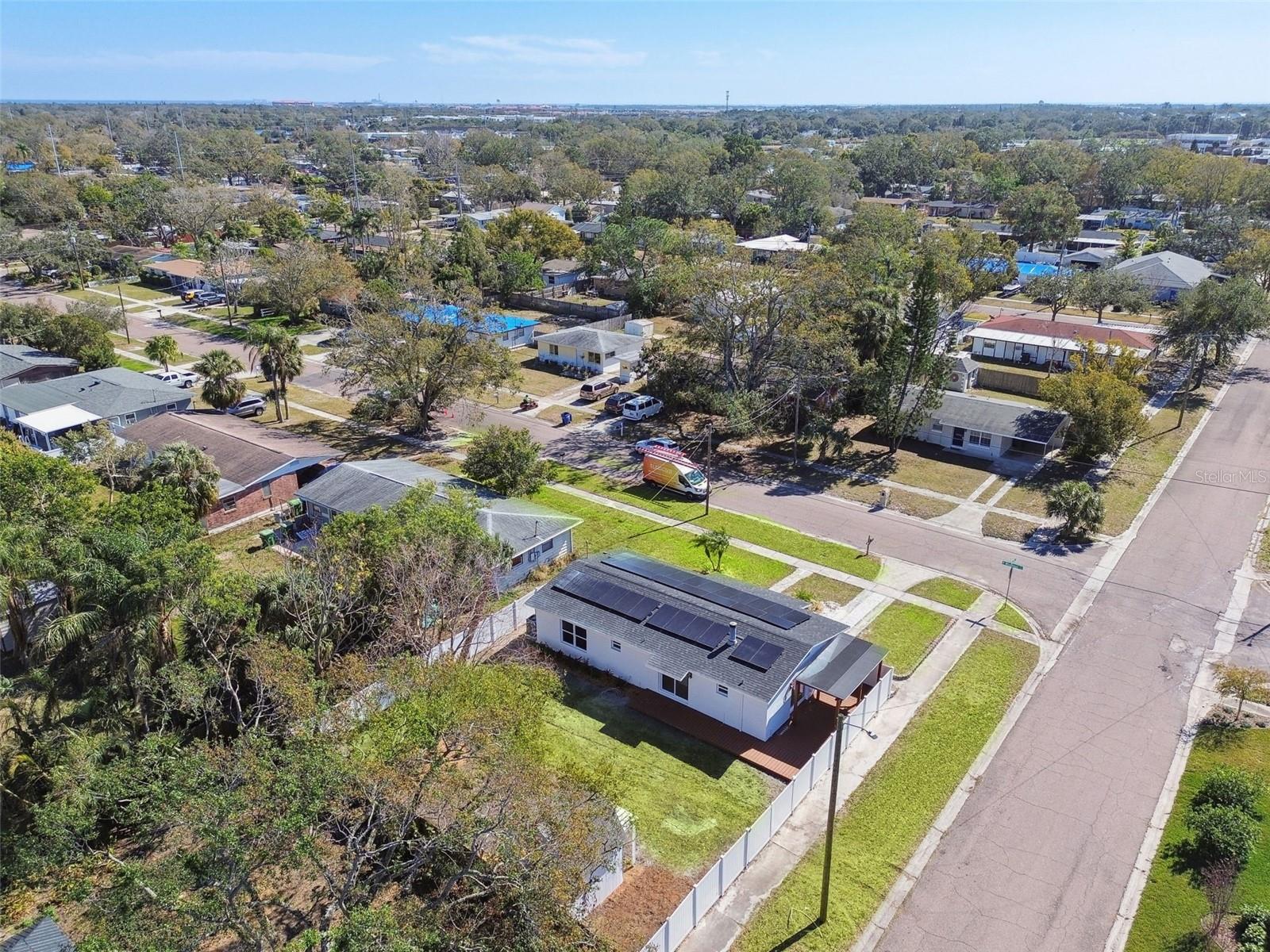 GANDY GARDENS 3 - Residential