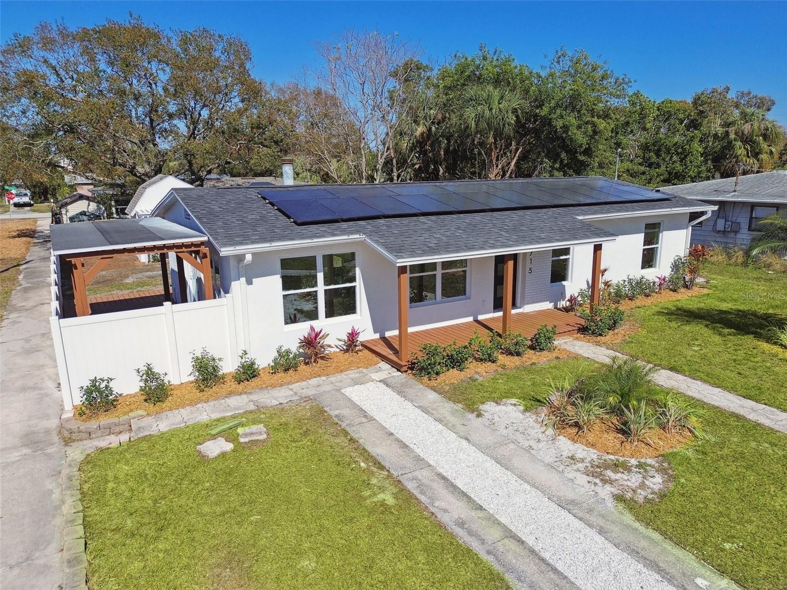 GANDY GARDENS 3 - Residential