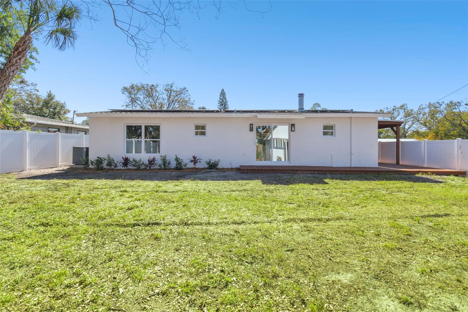 GANDY GARDENS 3 - Residential