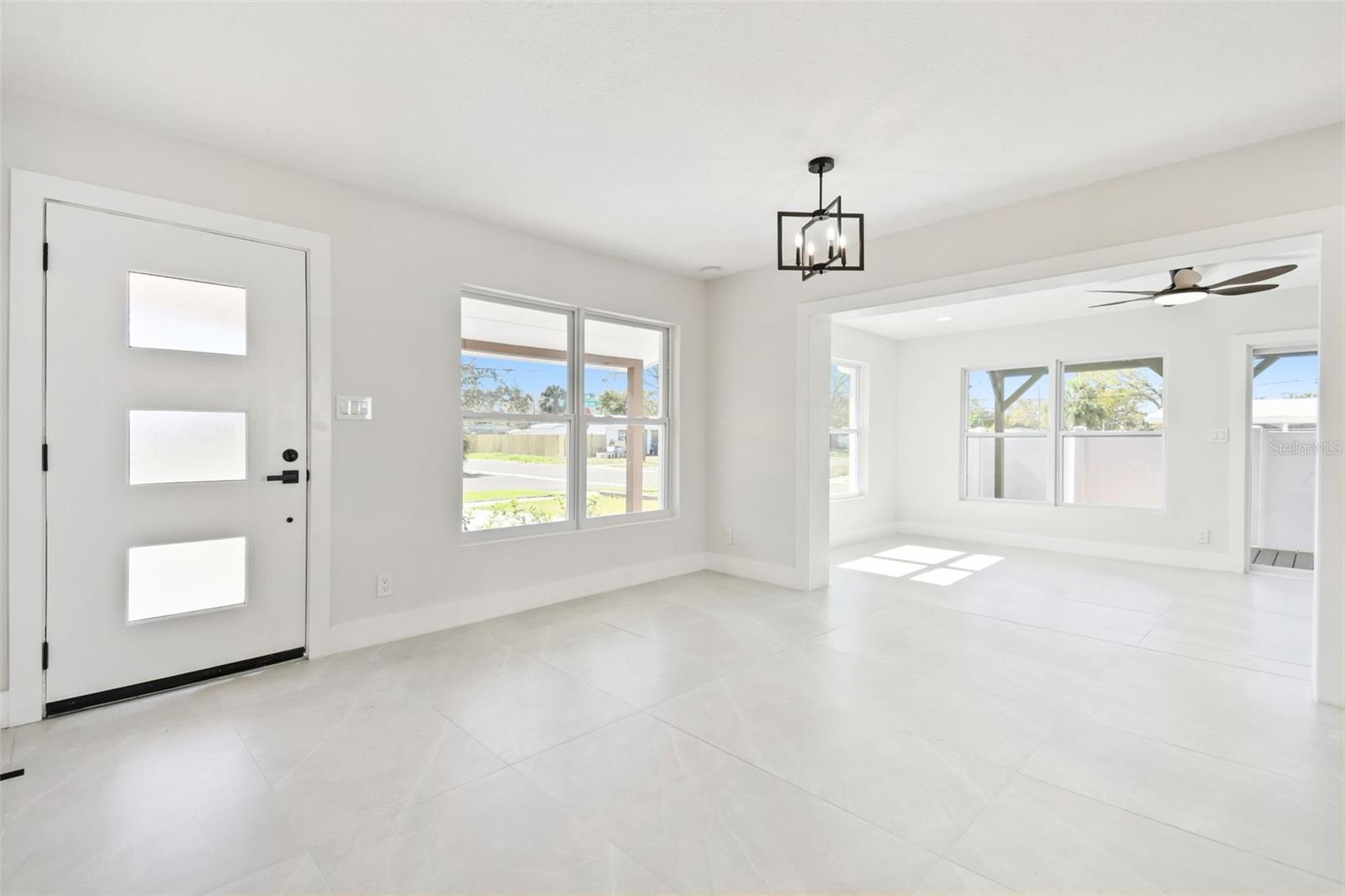 GANDY GARDENS 3 - Residential