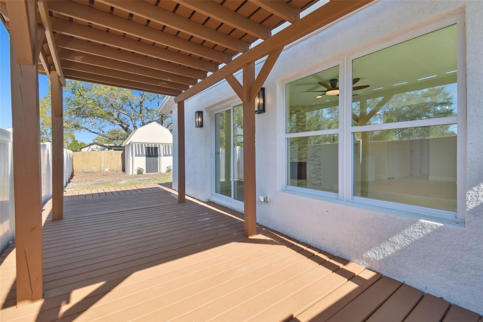 GANDY GARDENS 3 - Residential