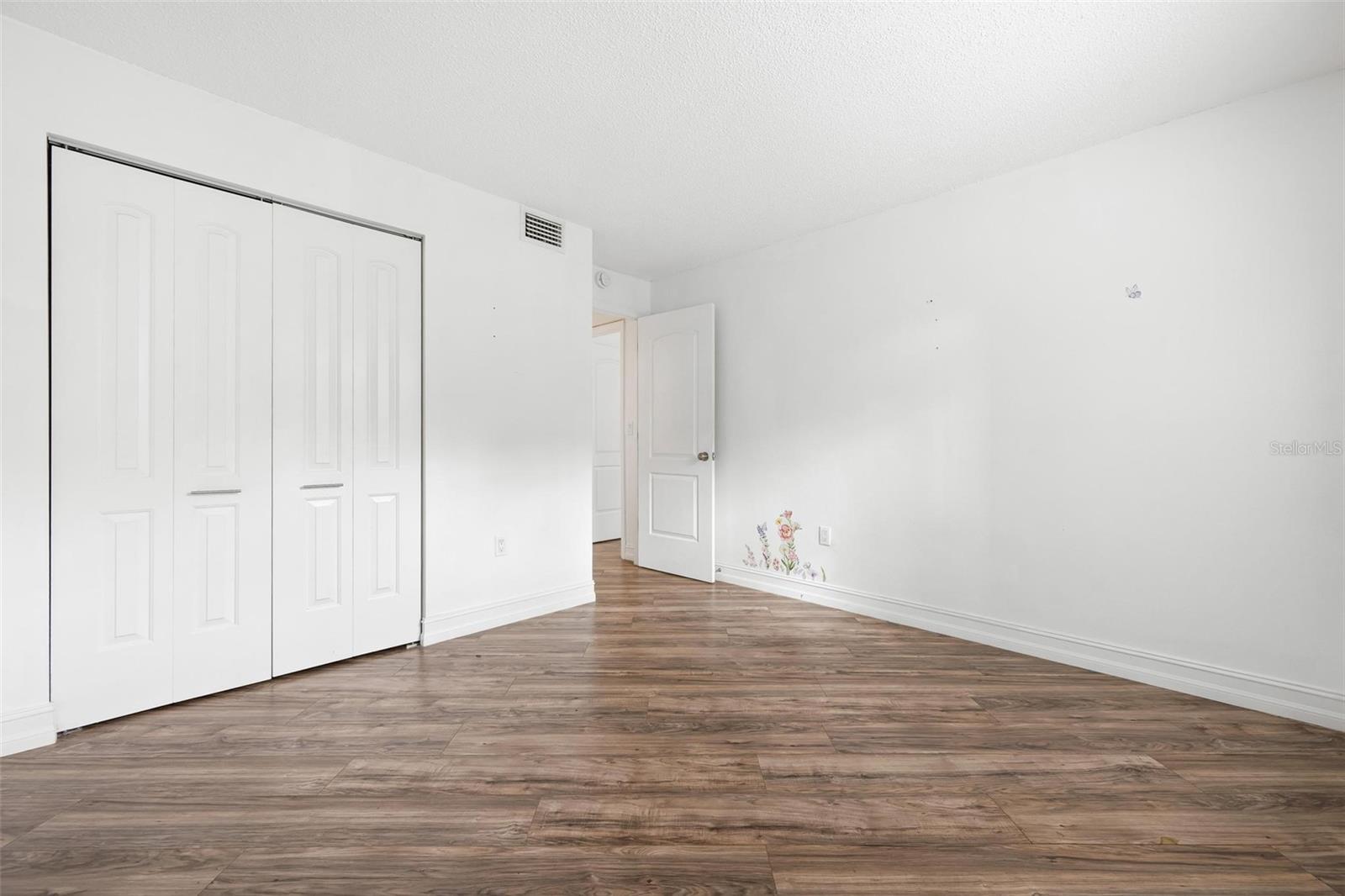 VILLAGE BROOKE SEC 2 - Residential