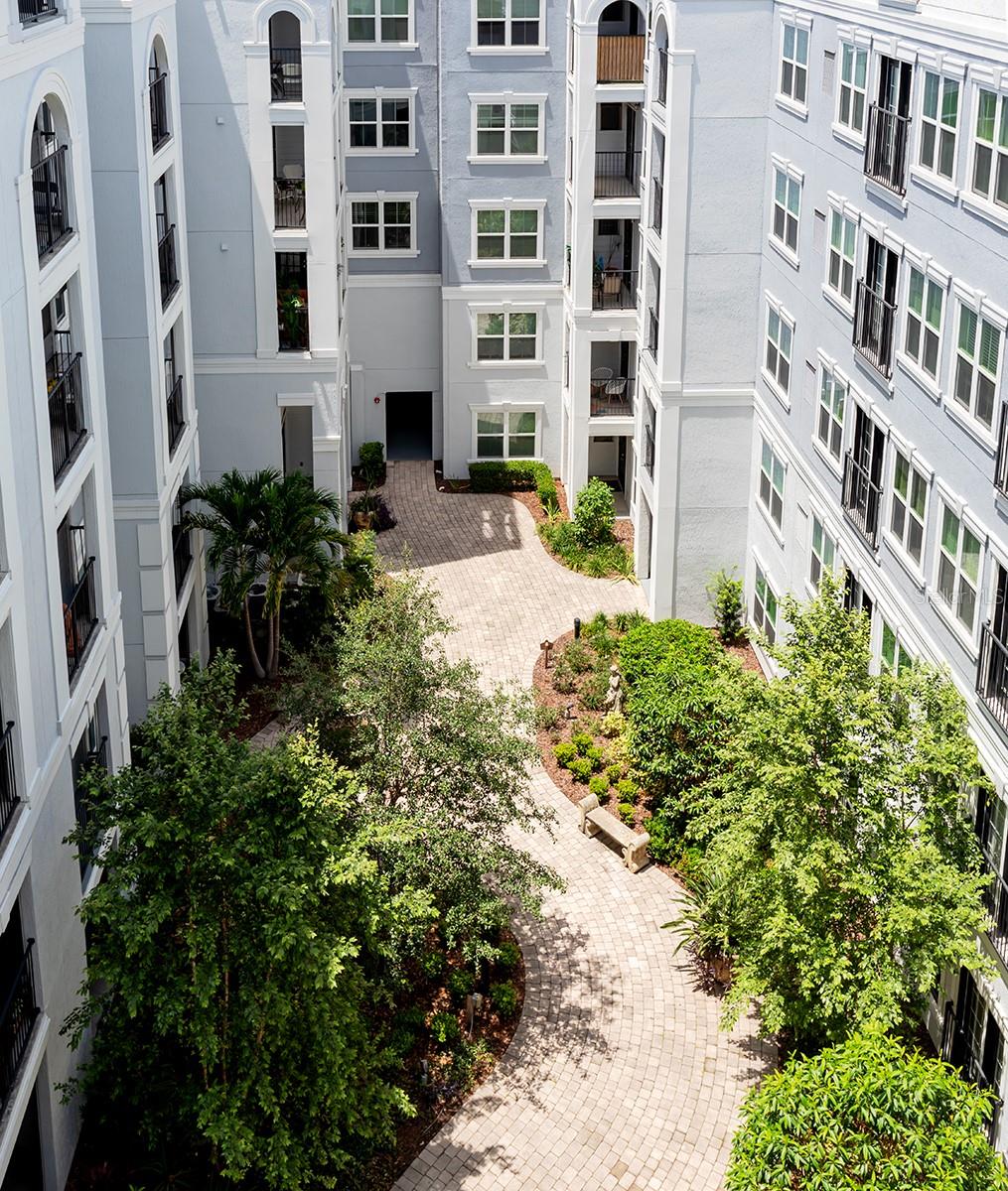 GRANDE DOWNTOWN ORLANDO - Residential