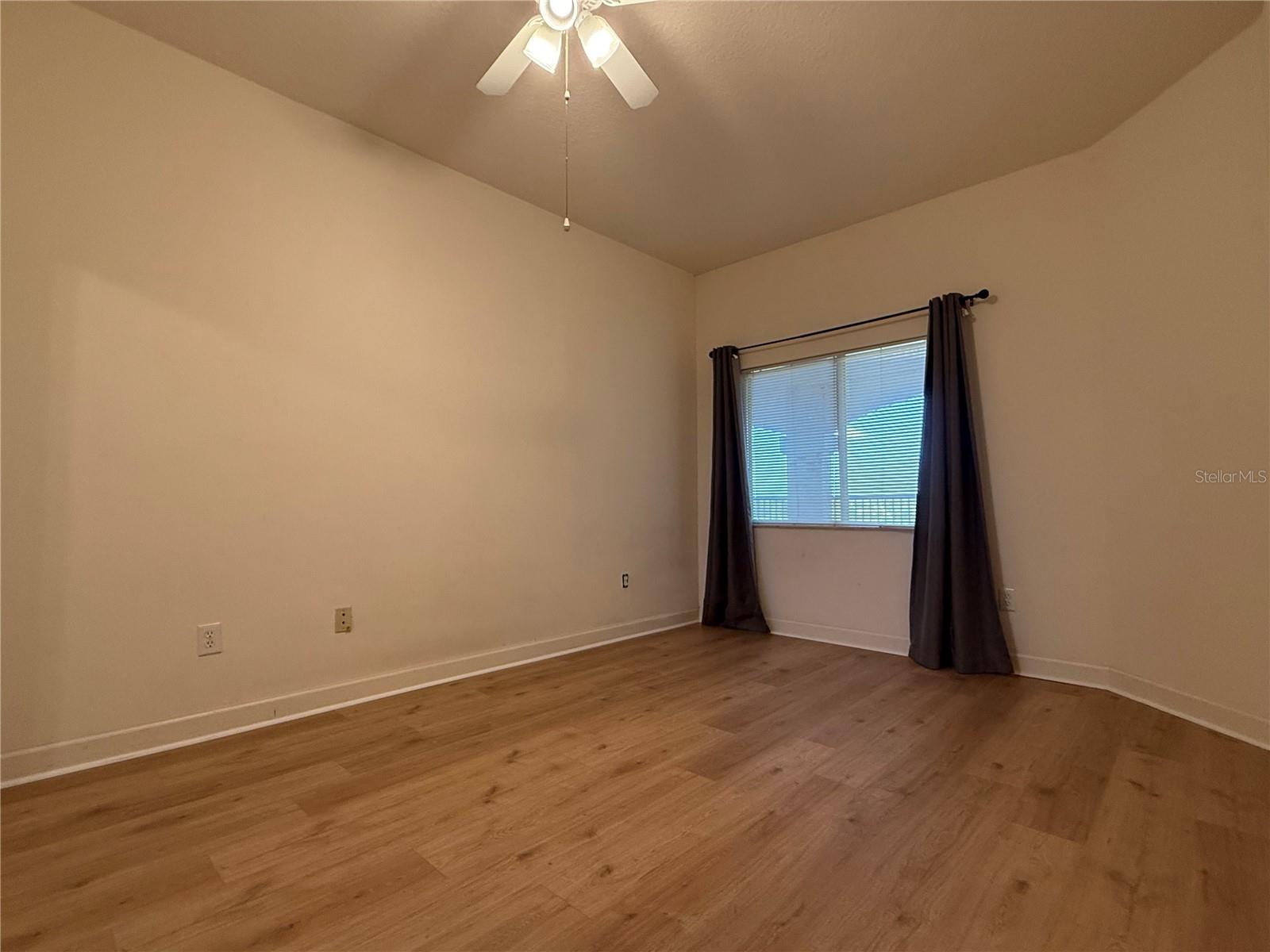 PROMENADE PH 2 - Residential