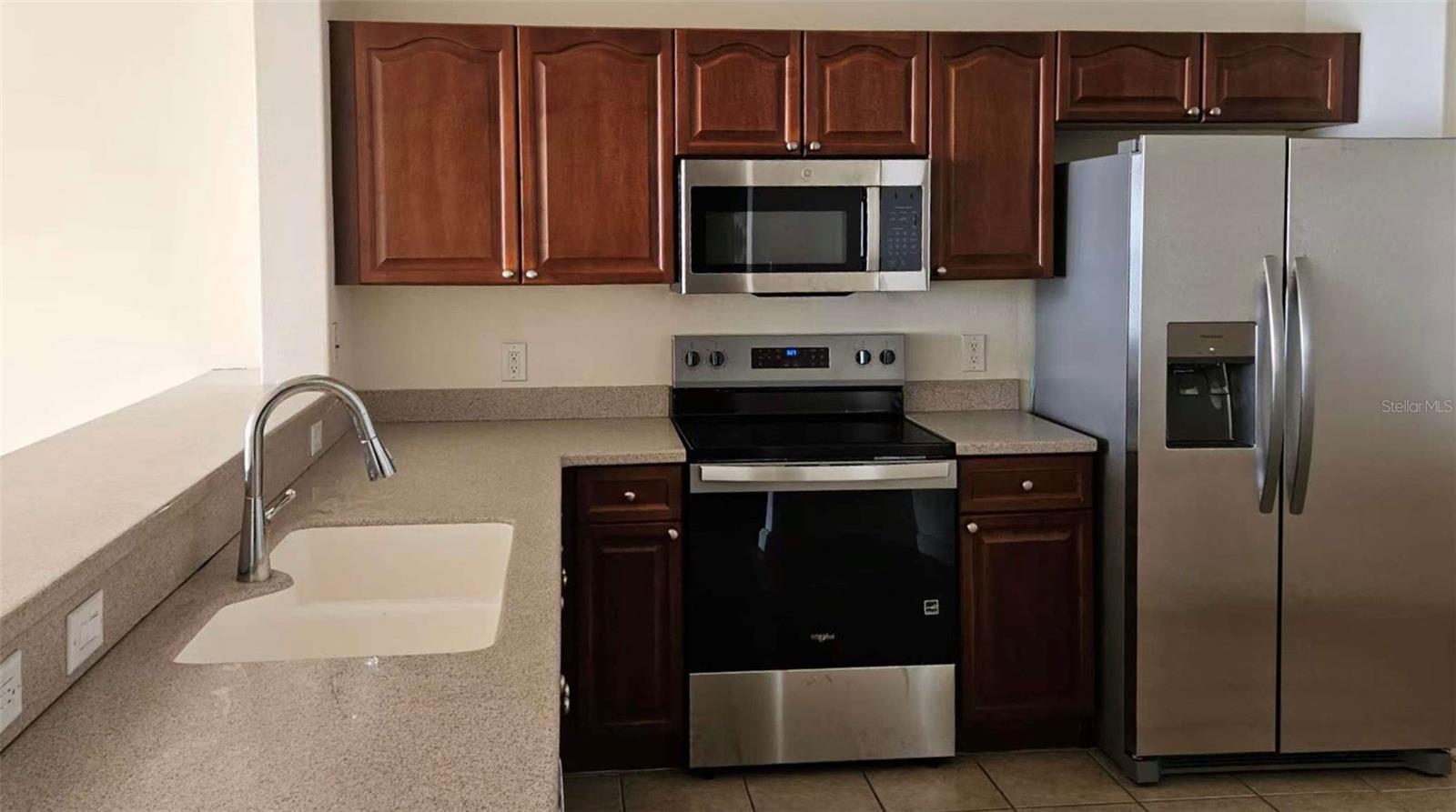 PROMENADE PH 2 - Residential