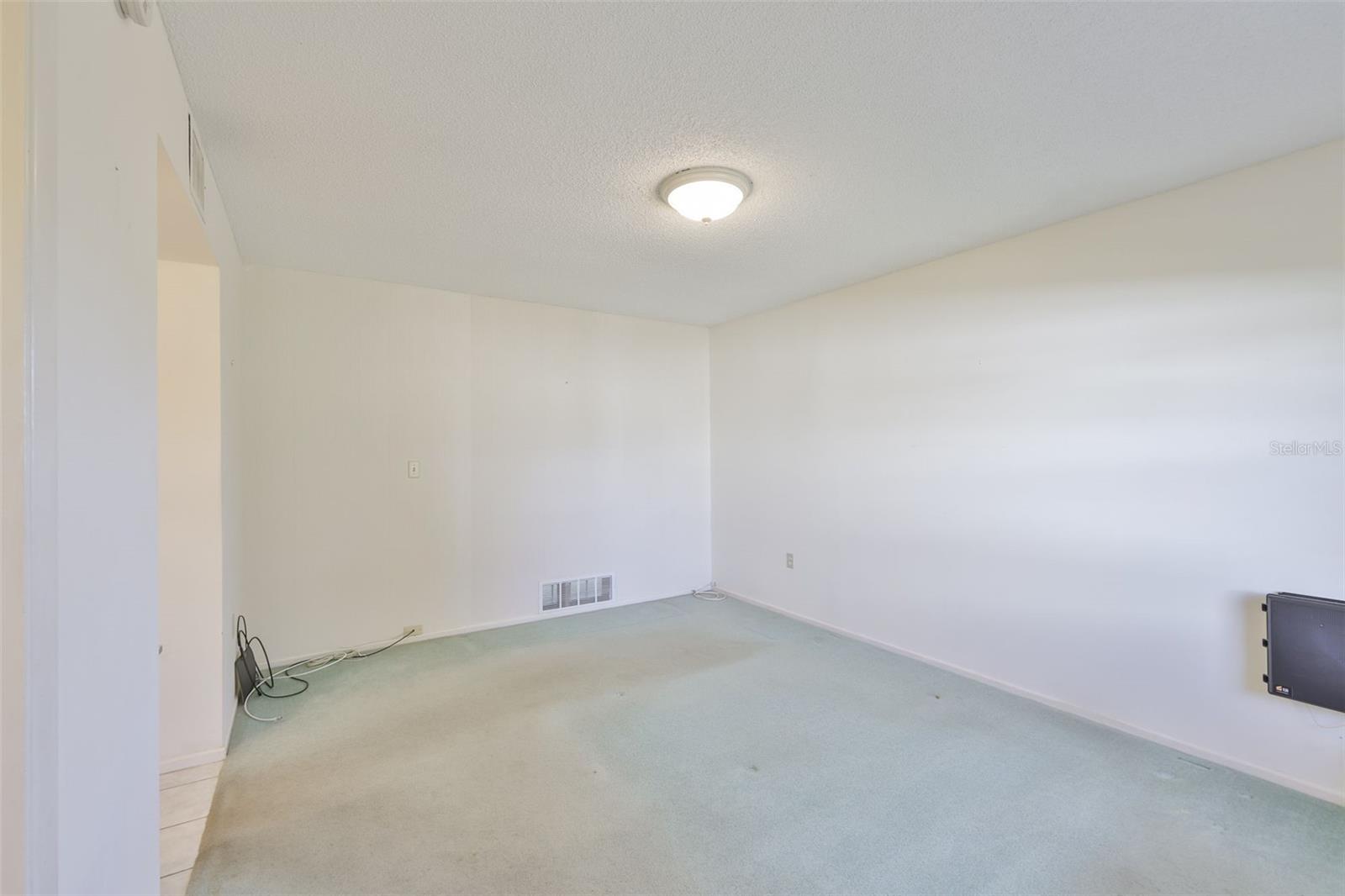 DEL WEBBS SUN CITY FLORIDA UN - Residential