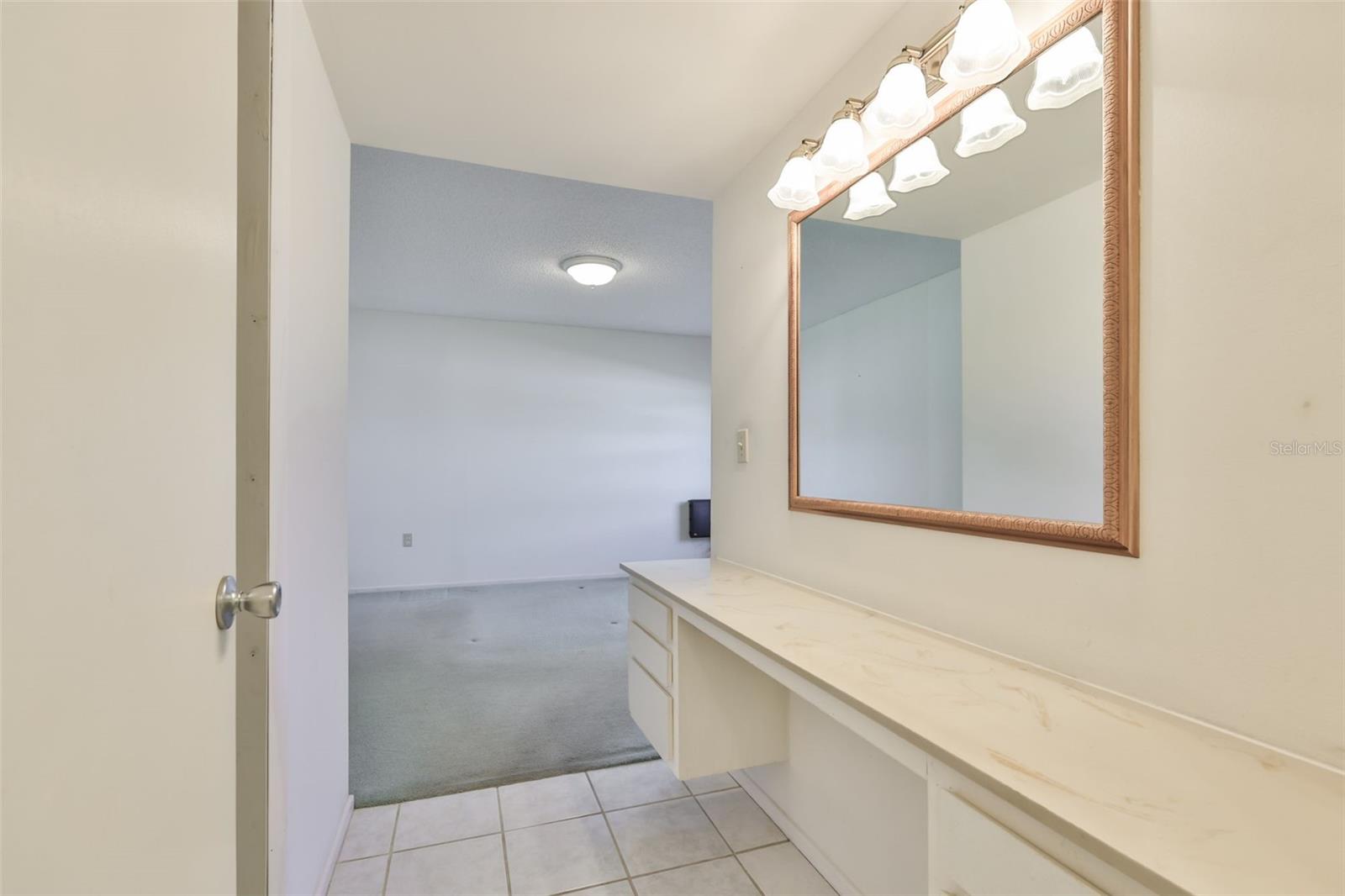 DEL WEBBS SUN CITY FLORIDA UN - Residential