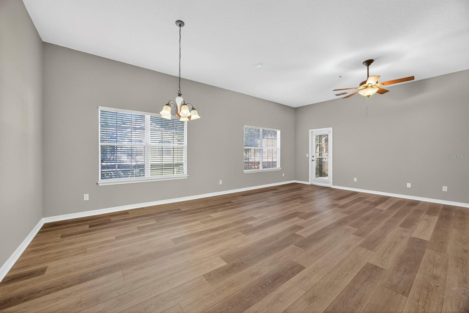 OVERLOOK/PARKSIDE CONDO - Residential