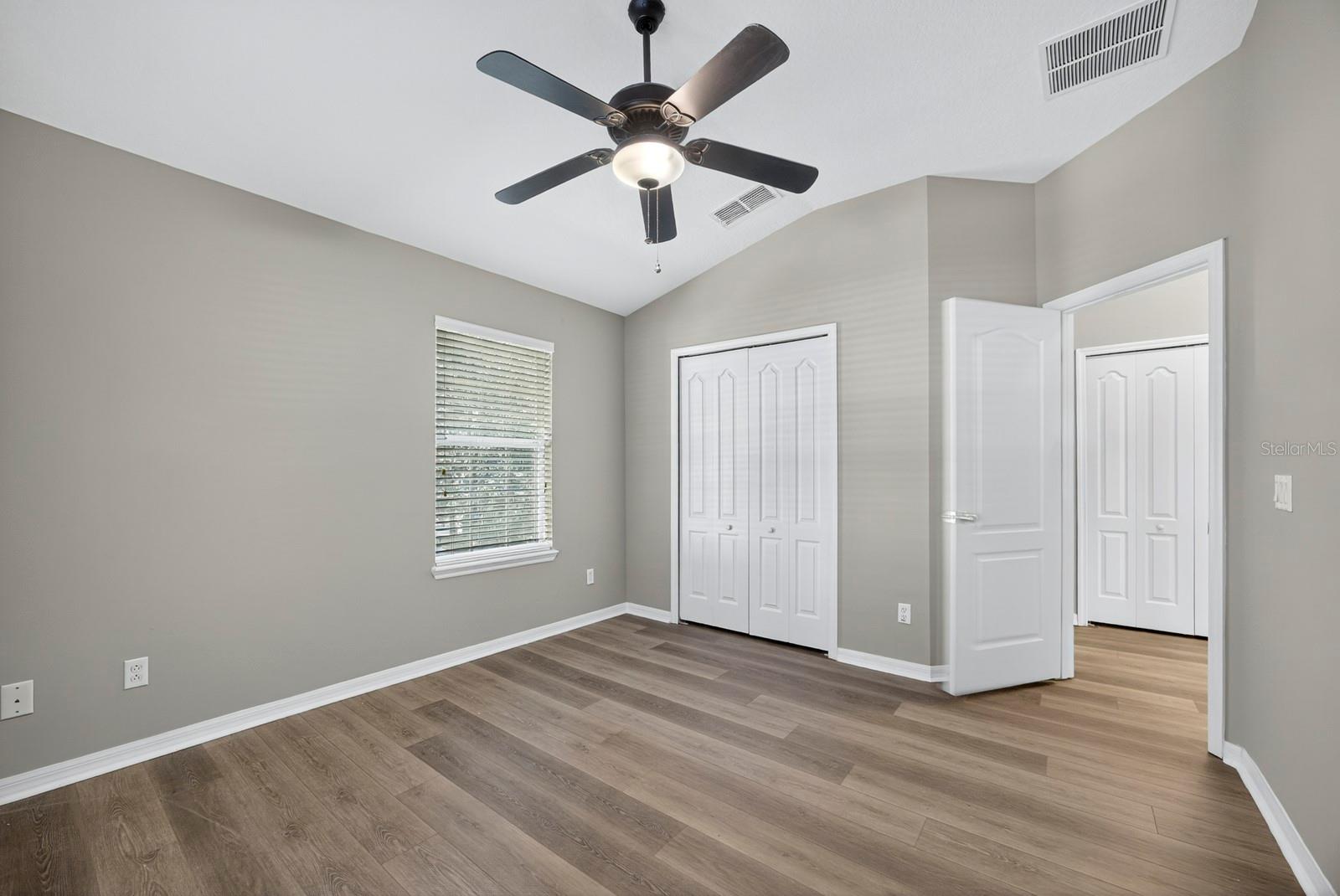 OVERLOOK/PARKSIDE CONDO - Residential