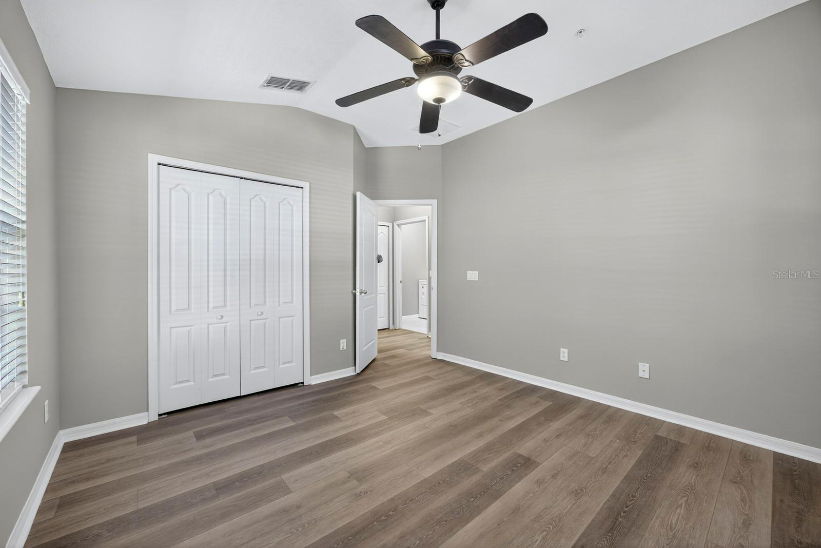 OVERLOOK/PARKSIDE CONDO - Residential