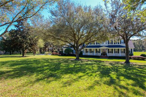 A home in APOPKA