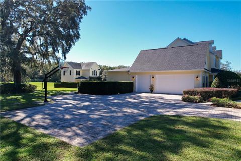 A home in APOPKA