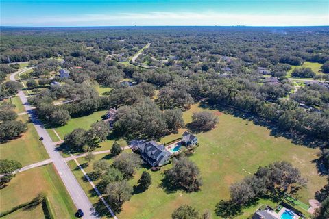 A home in APOPKA