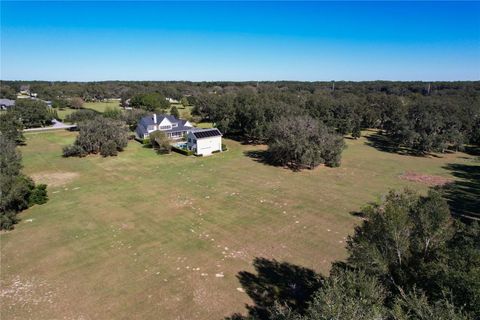 A home in APOPKA