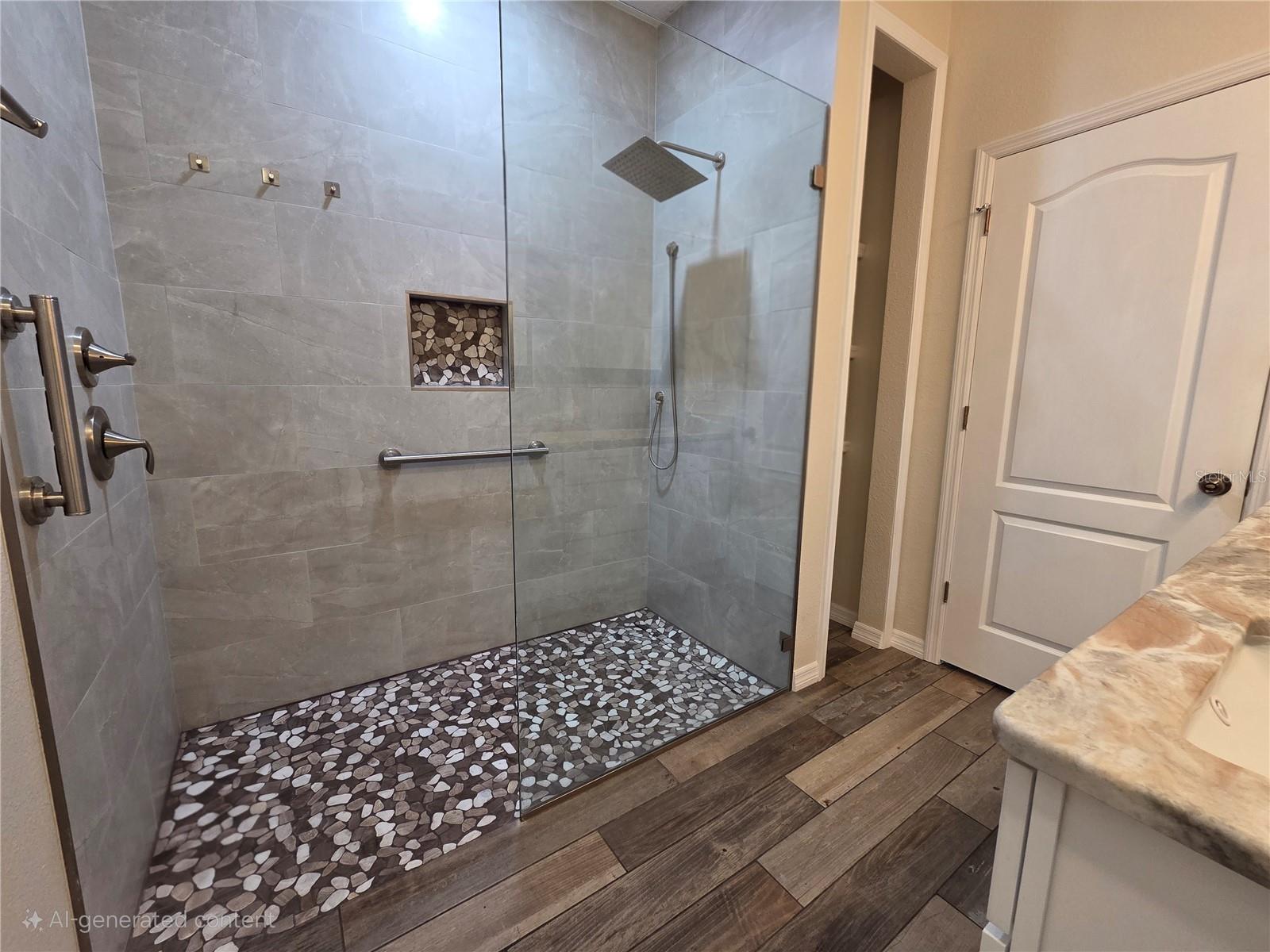 COLONY LAKES - Residential