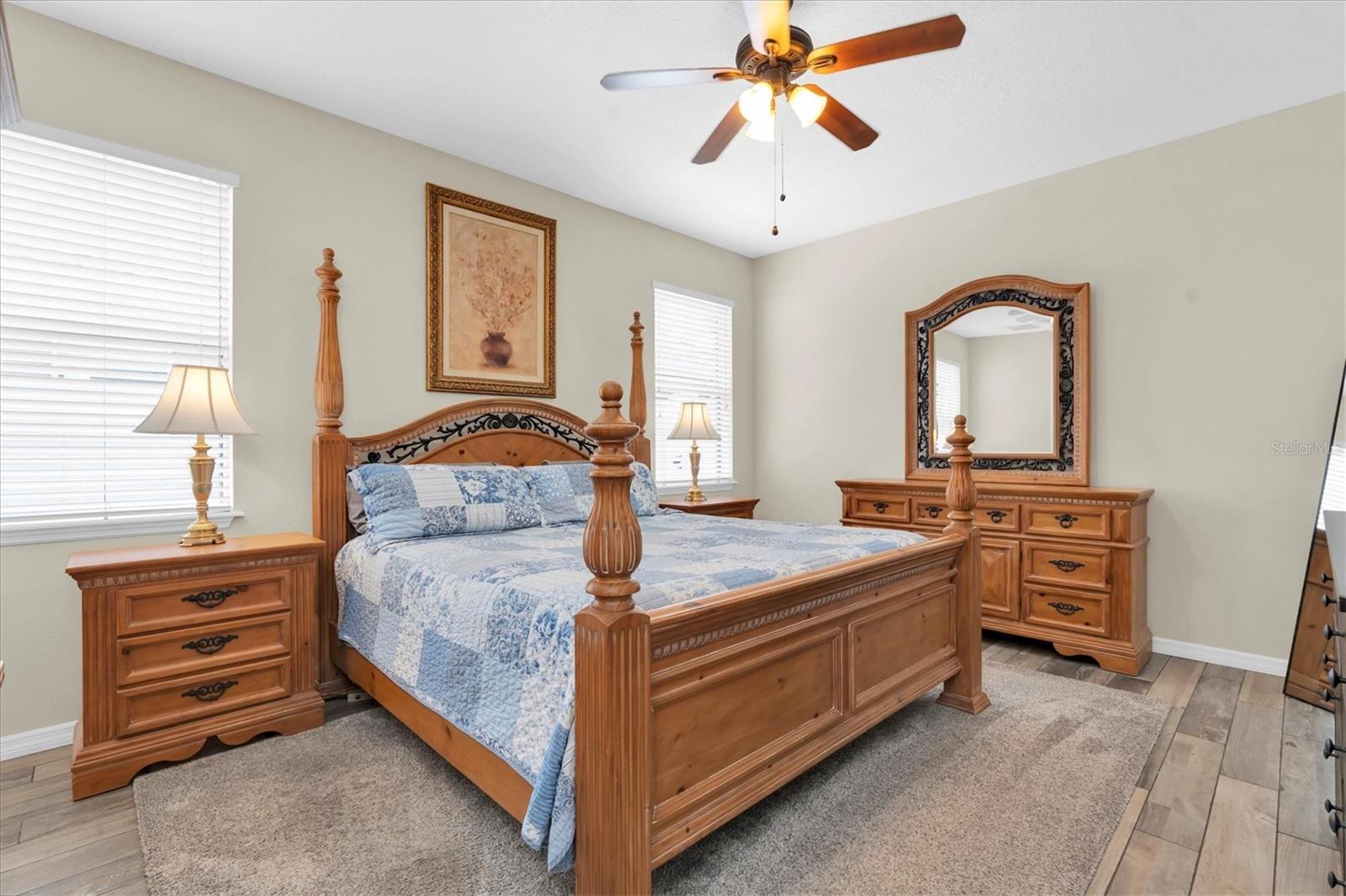 COLONY LAKES - Residential