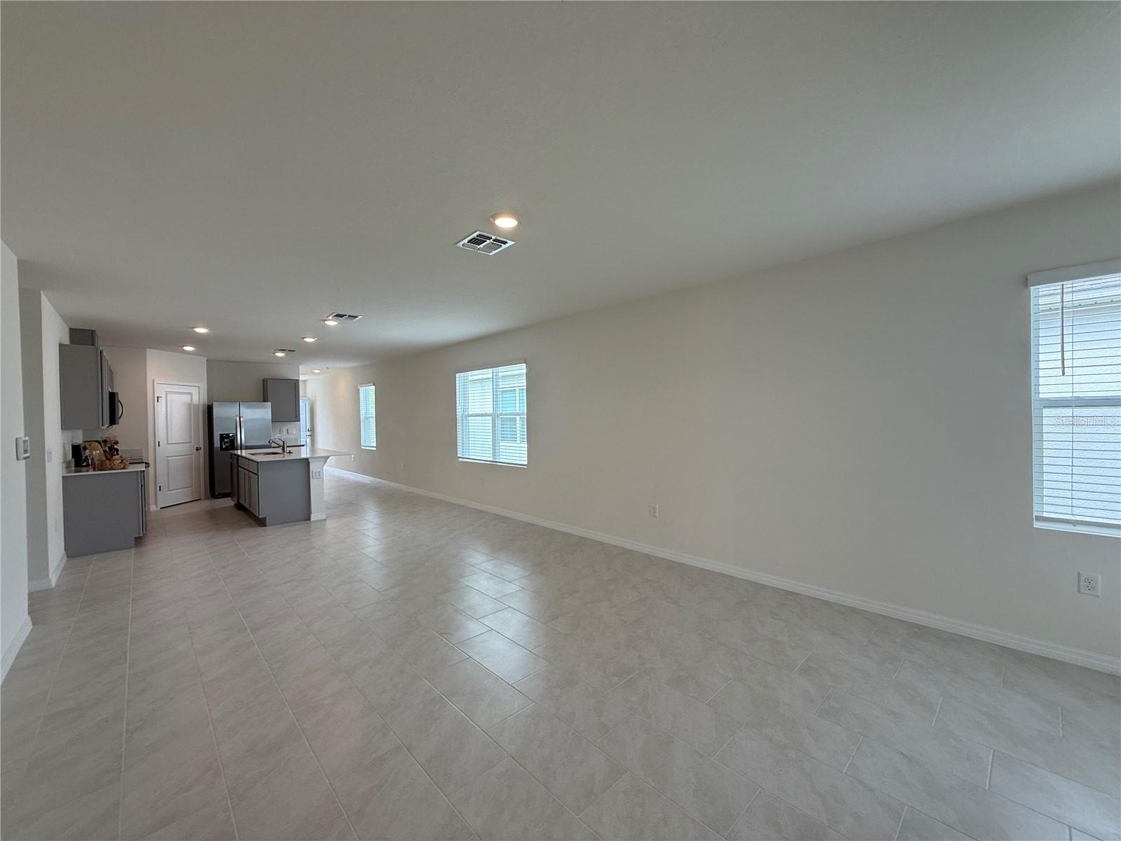 HAMILTON BLUFF - Residential Lease