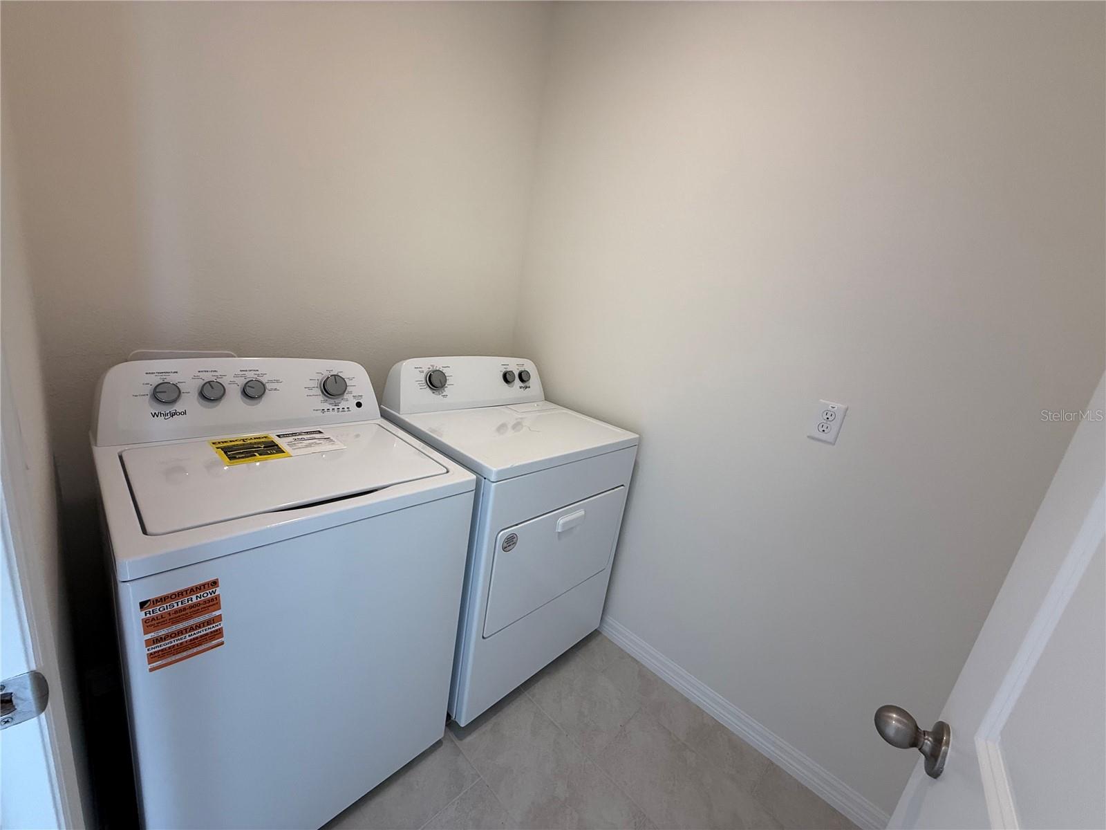 HAMILTON BLUFF - Residential Lease