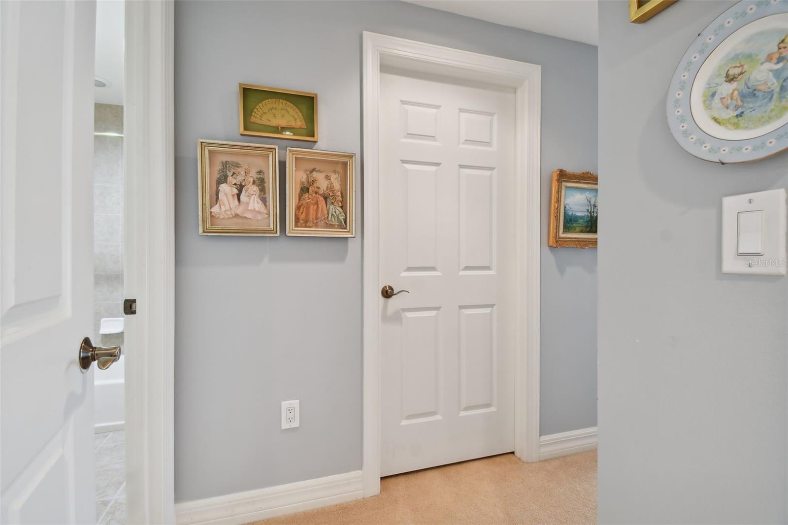 SERENO CONDO - Residential