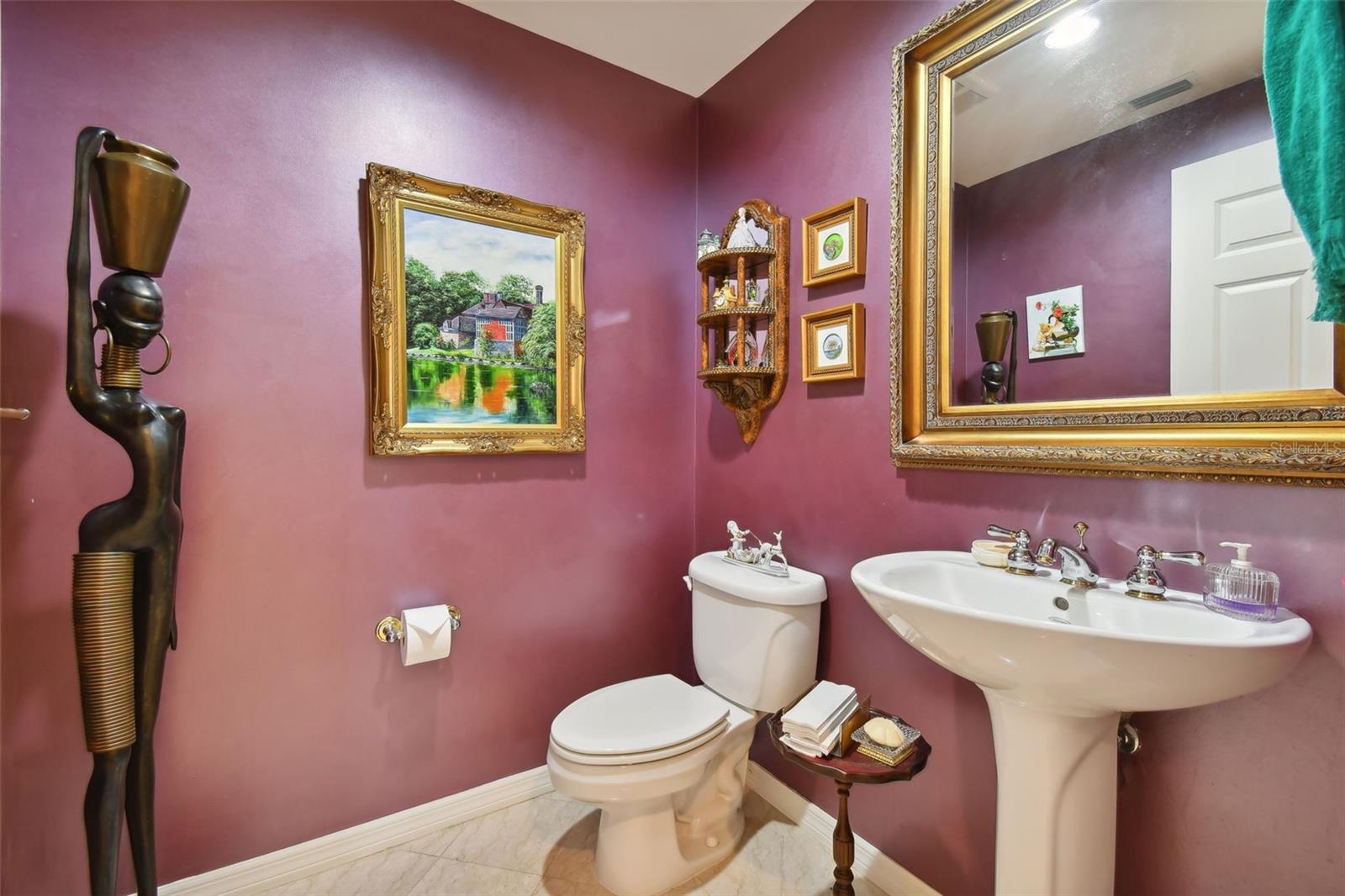 SERENO CONDO - Residential