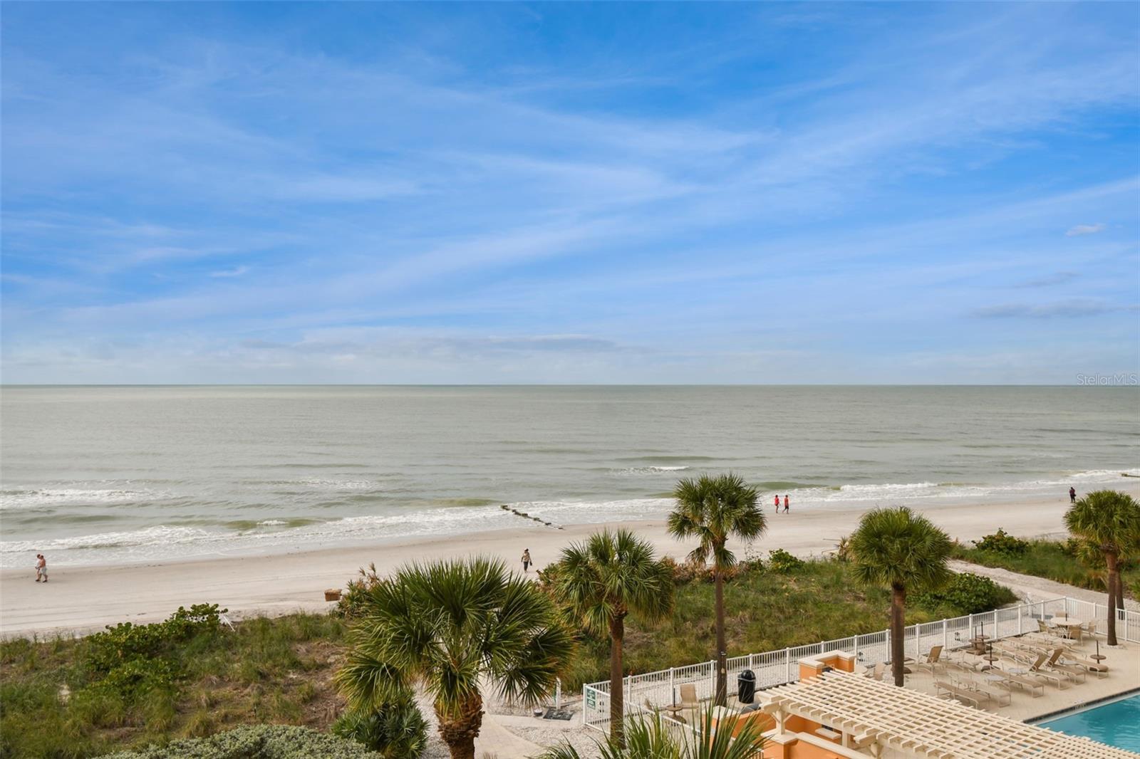 SERENO CONDO - Residential