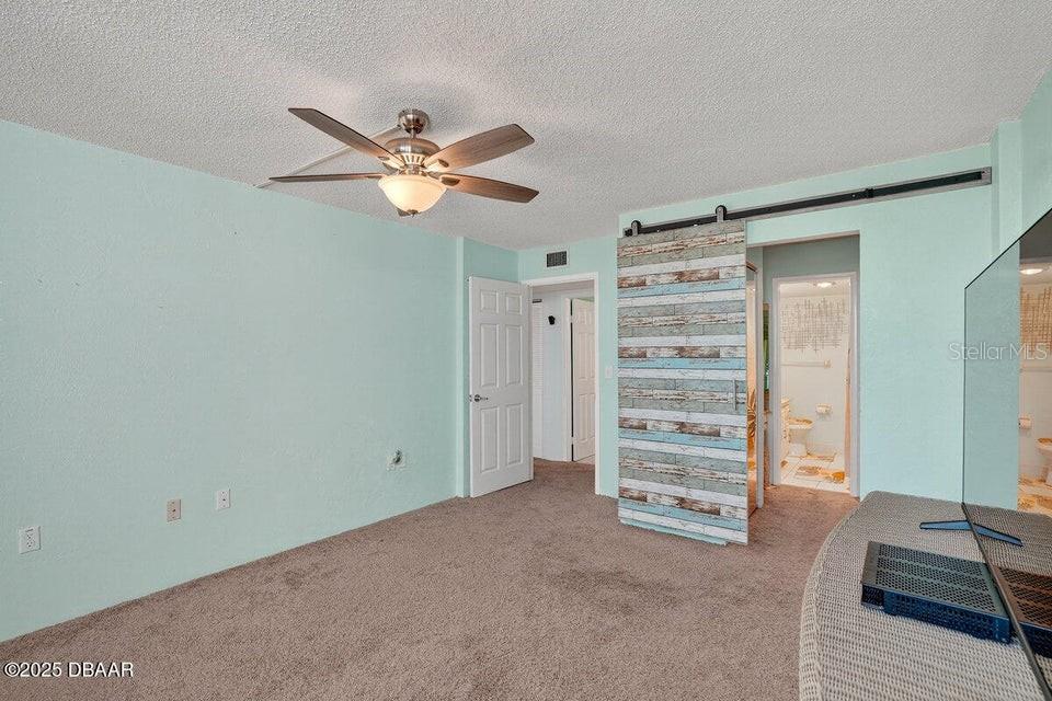 REGENCY PLAZA CONDO - Residential