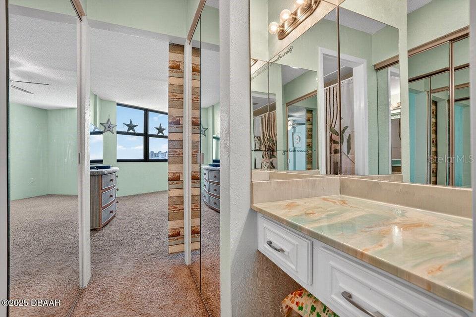 REGENCY PLAZA CONDO - Residential