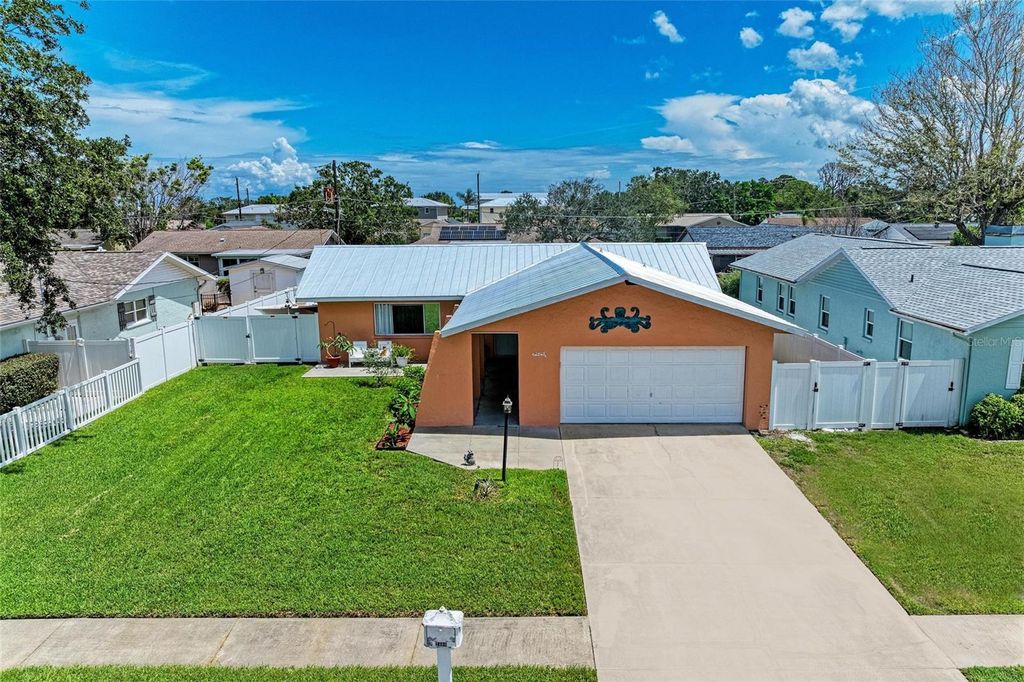 Photo of 2406 15th Street W, Palmetto, FL 34221 (MLS # A4656188)