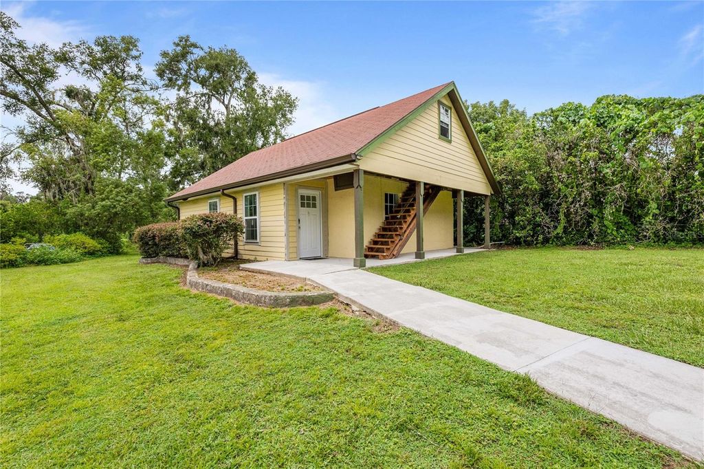 Photo of 13351 10th Street, Dade City, FL 33525 (MLS # TB8421360)