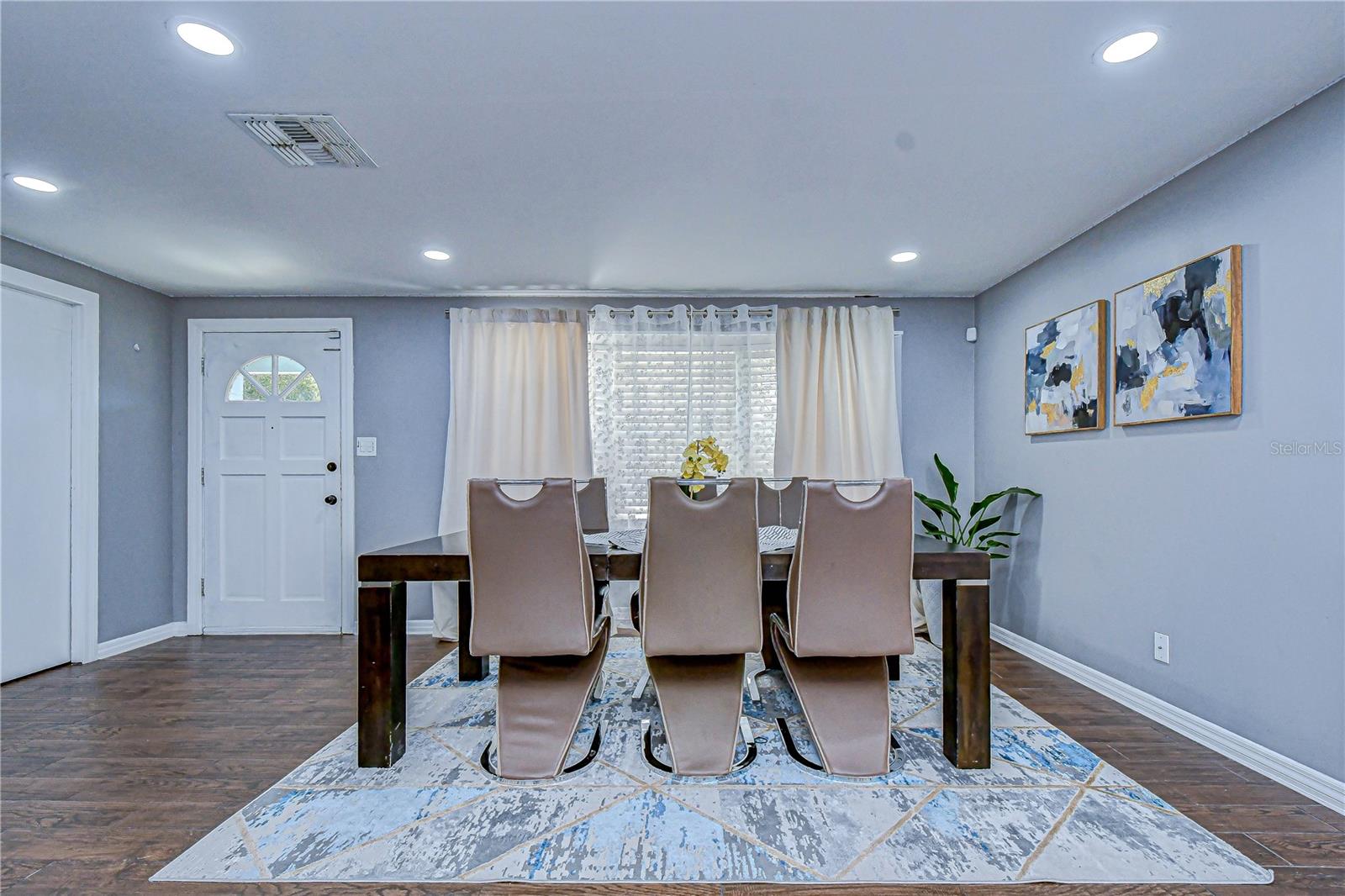 VAN SANT SUB - Residential