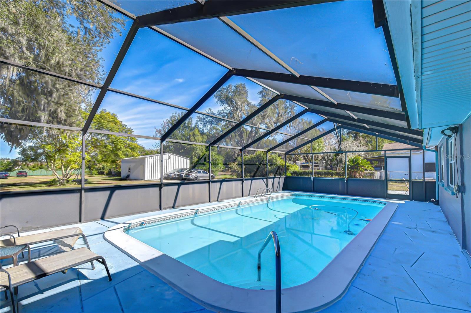 VAN SANT SUB - Residential