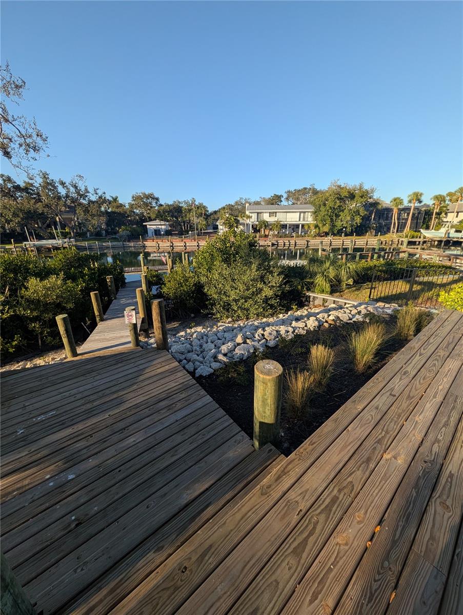 SIESTA BEACH - Residential