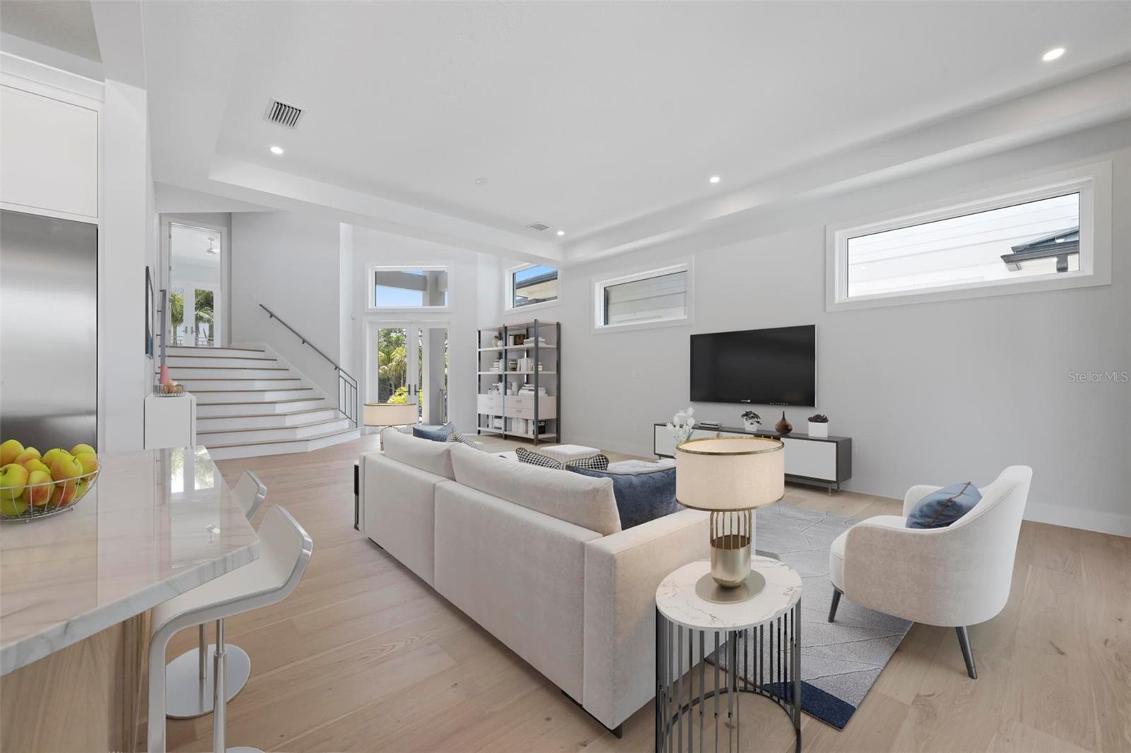SIESTA BEACH - Residential