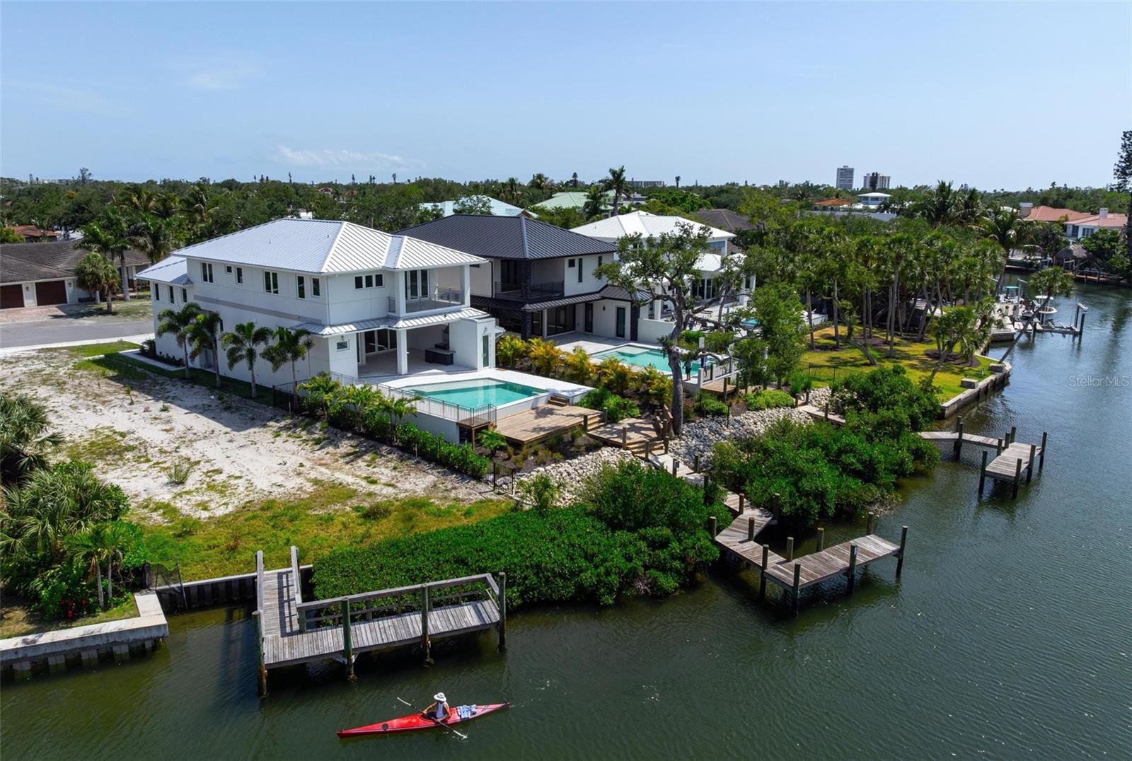 SIESTA BEACH - Residential