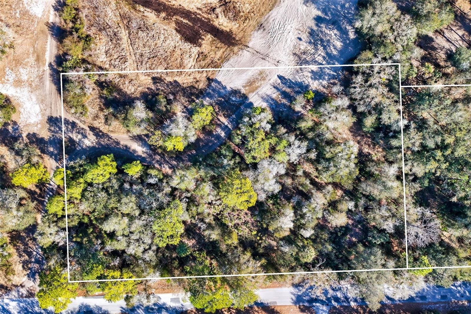 CRYSTAL MANOR UNIT 03 - Land