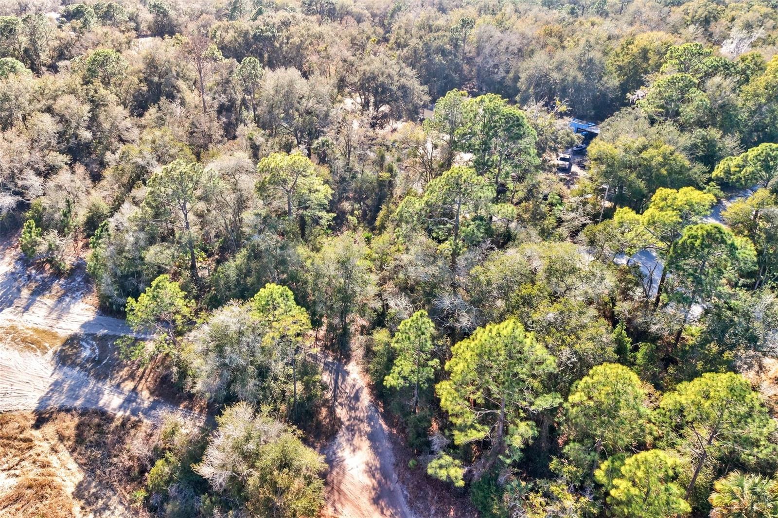 CRYSTAL MANOR UNIT 03 - Land