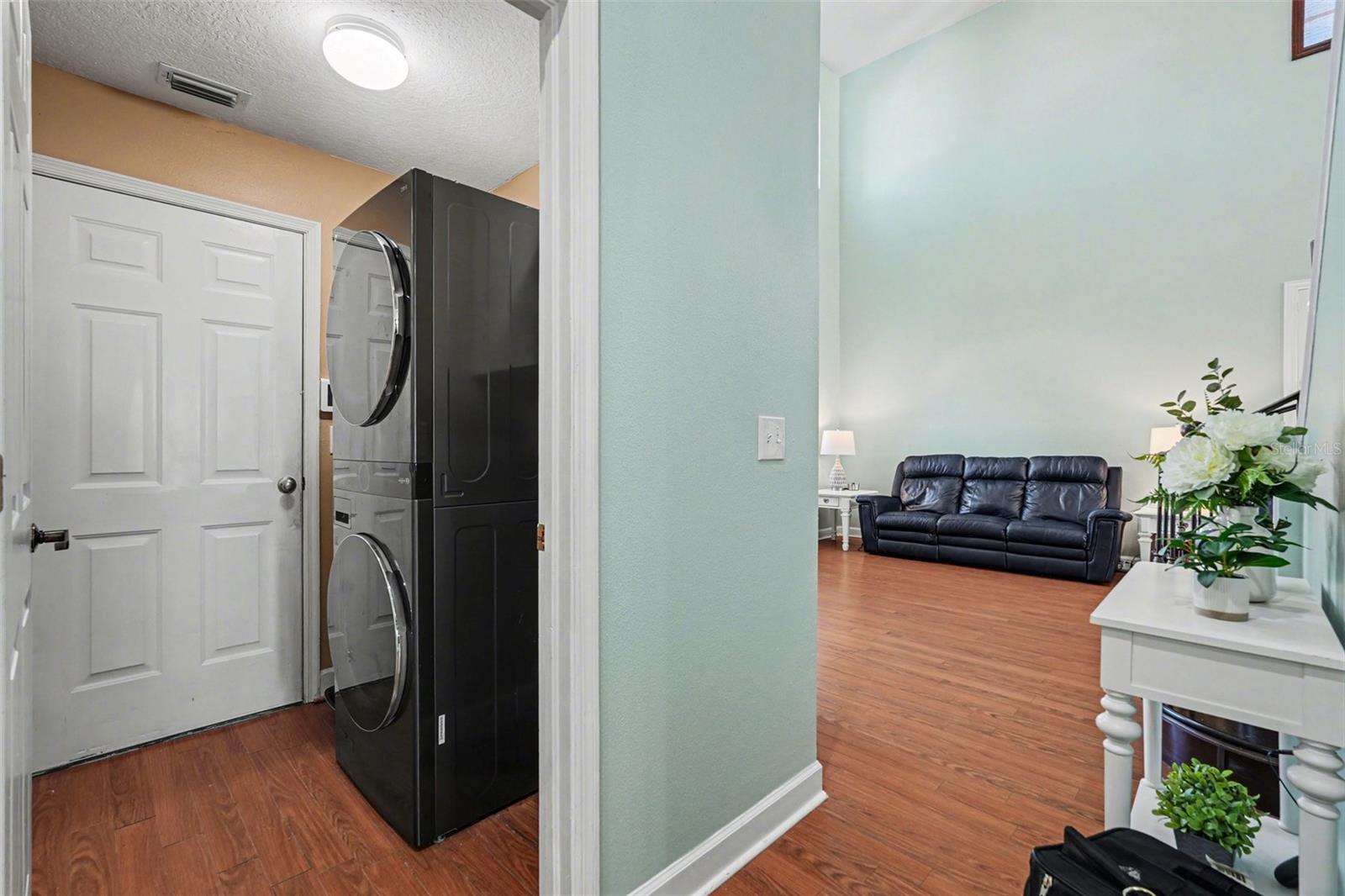 PALM BAY PHASE 1 - Residential