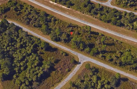 Photo of Devonshire Circle, North Port, FL 34288 (MLS # C7518955)