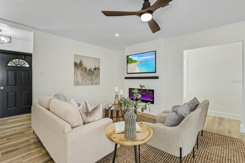 Photo of 191 Casa Lane, Punta Gorda, FL 33950 (MLS # O6417493)