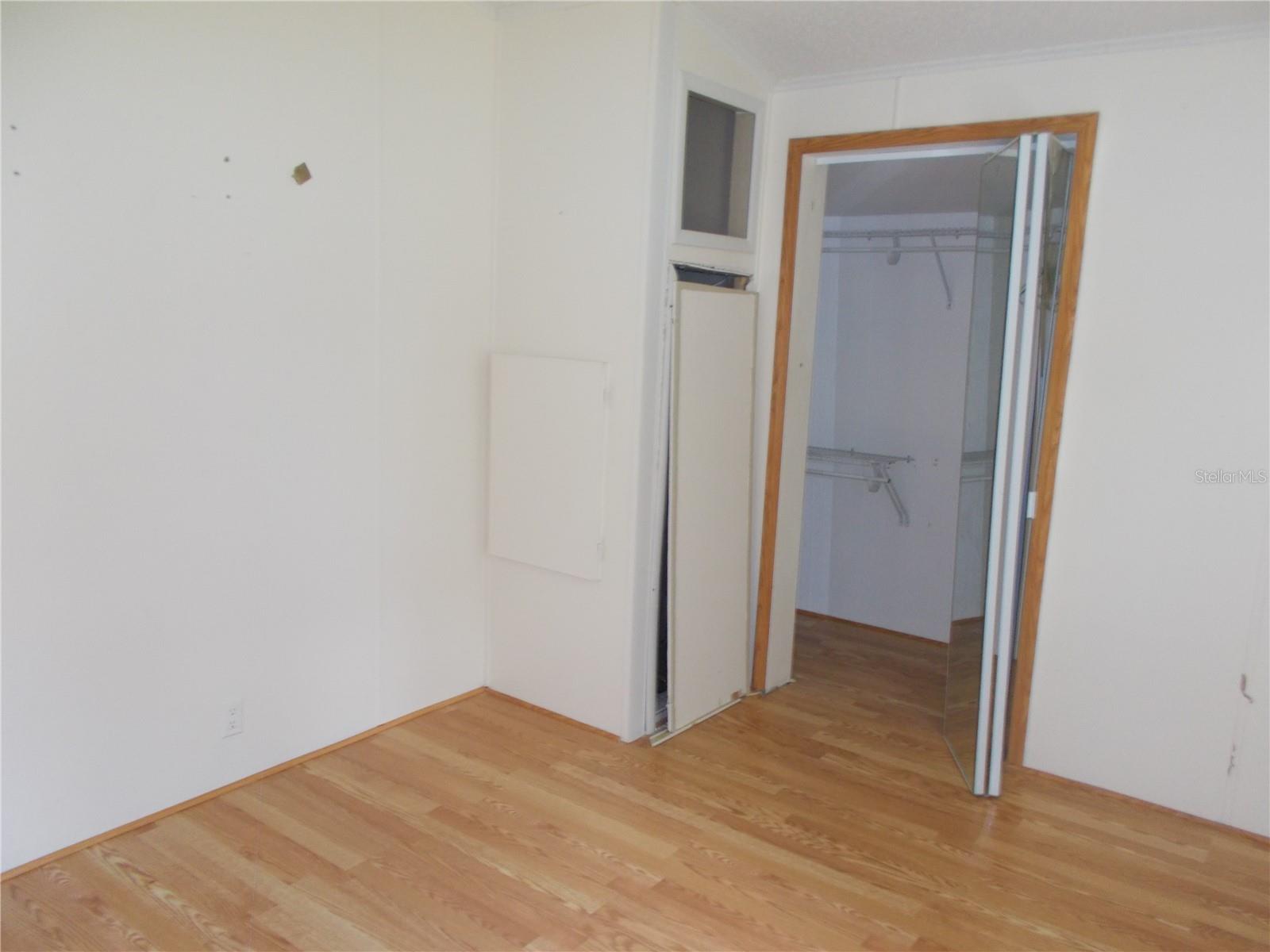 HOLIDAY PARK - Residential