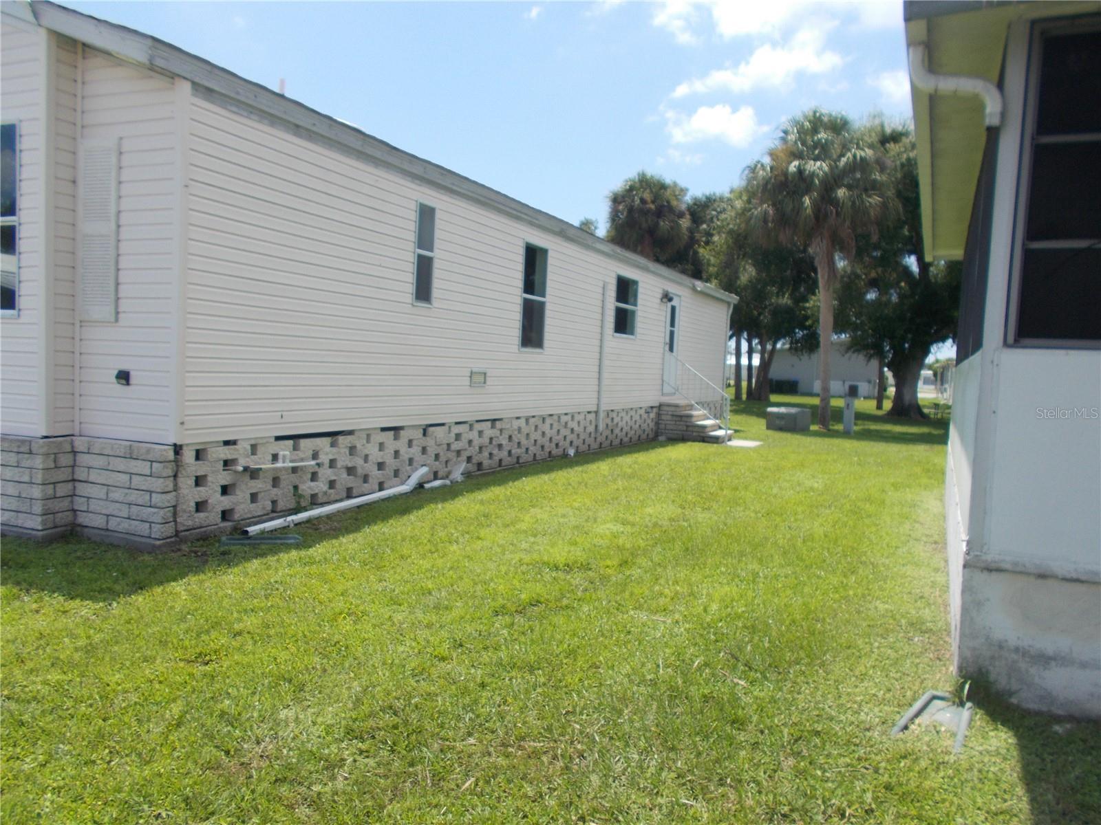 HOLIDAY PARK - Residential