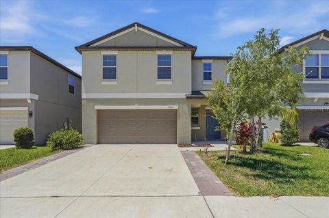 Photo of 5224 White Chicory Drive, Apollo Beach, FL 33572 (MLS # TB8506979)