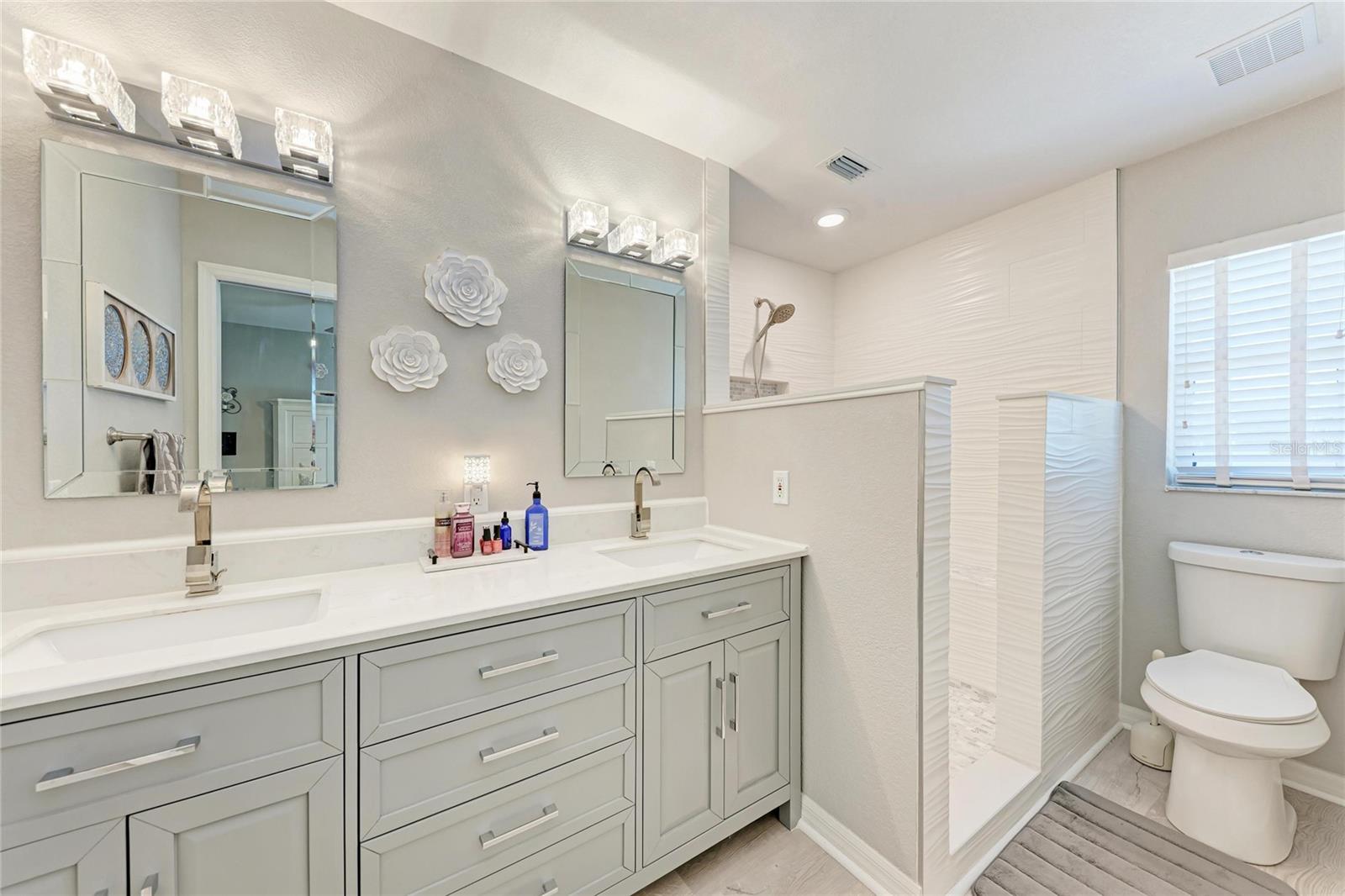 GROVE HAVEN - Residential