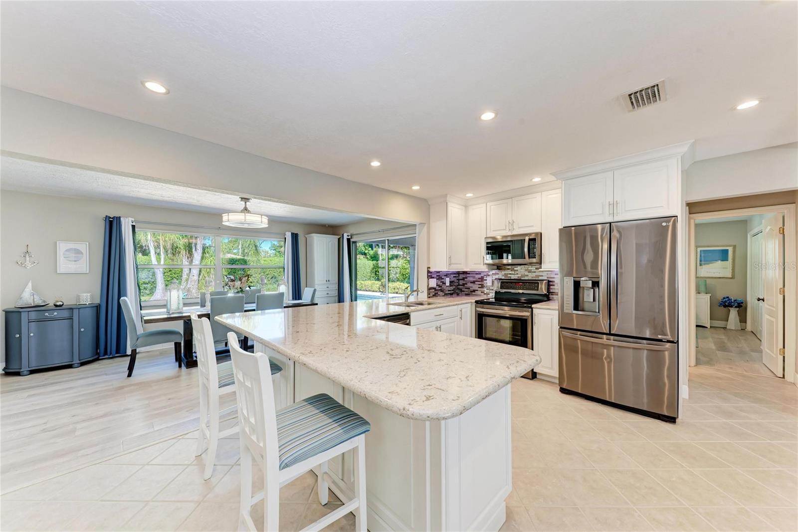 GROVE HAVEN - Residential