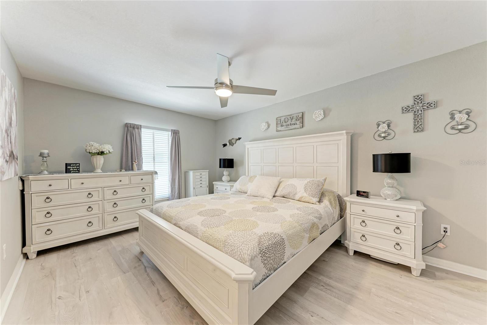 GROVE HAVEN - Residential