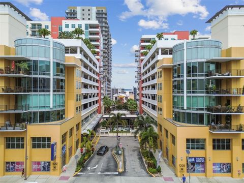 Photo of 1120 E Kennedy Boulevard #724, Tampa, FL 33602 (MLS # TB8430880)